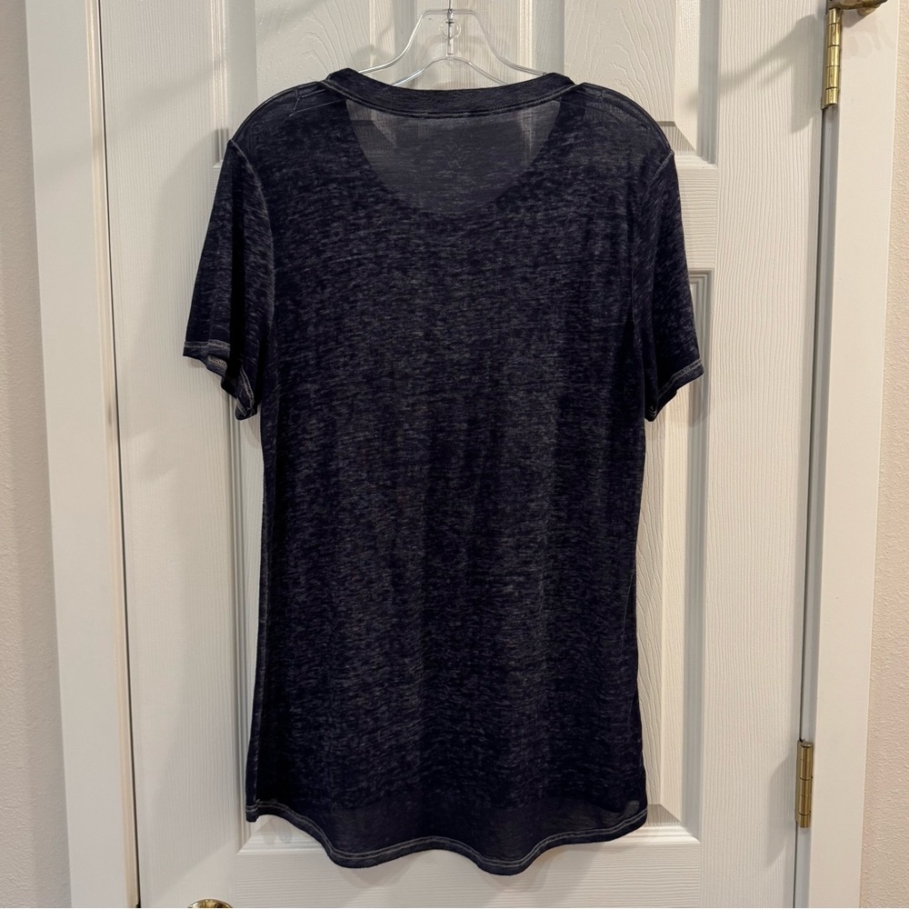 Women’s Wonder Woman Tissue Tee - Picture 9 of 10